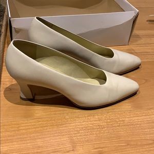 Nine West Bone White Shoe